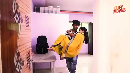 Büyük göğüsler, Sucharita teyze çıplak üzerinde yatak