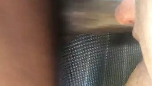 BBC arka koltukta eğildi