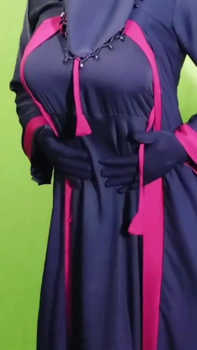 Güzel amena yenge içeride burqa ve tesettürlü seks yapıyor | Klip 1