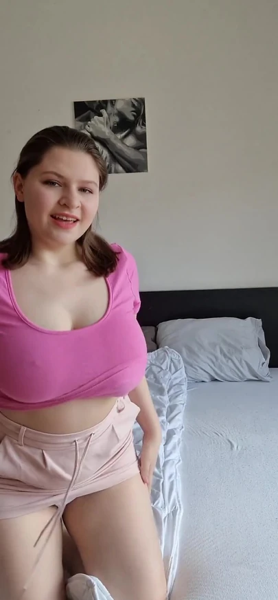 В видео от первого лица, я скачу на тебе, чтобы обезопасить тебя от утренней эрекции