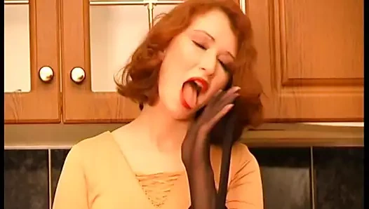 Rus irene bir 42 - külotlu çorap fetişi