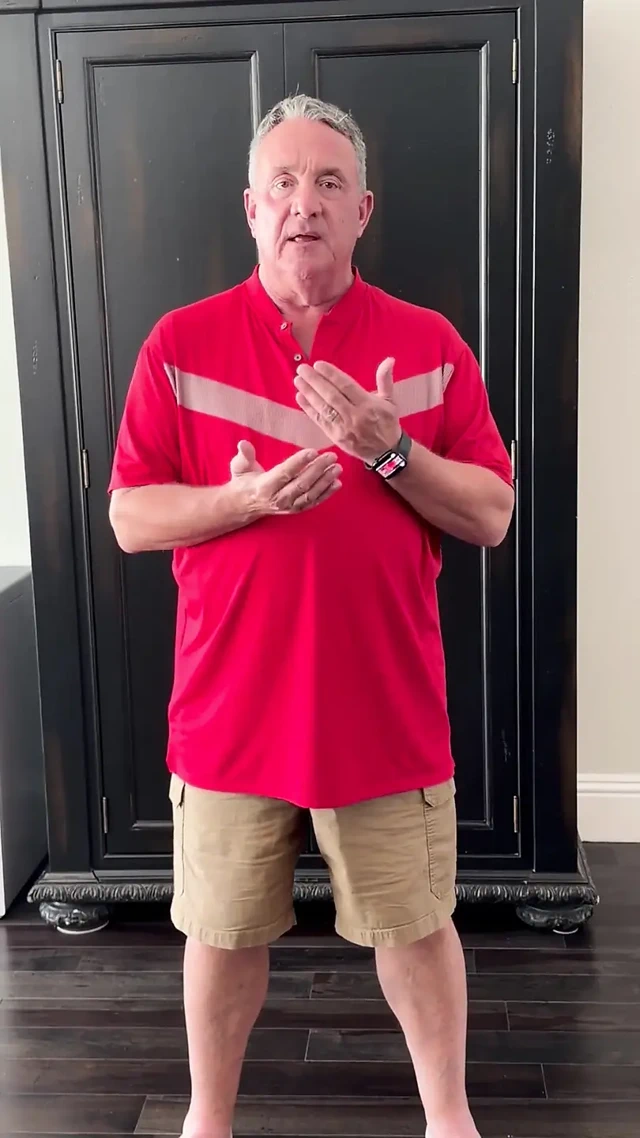 Hırıltılı koç modellik üniforması