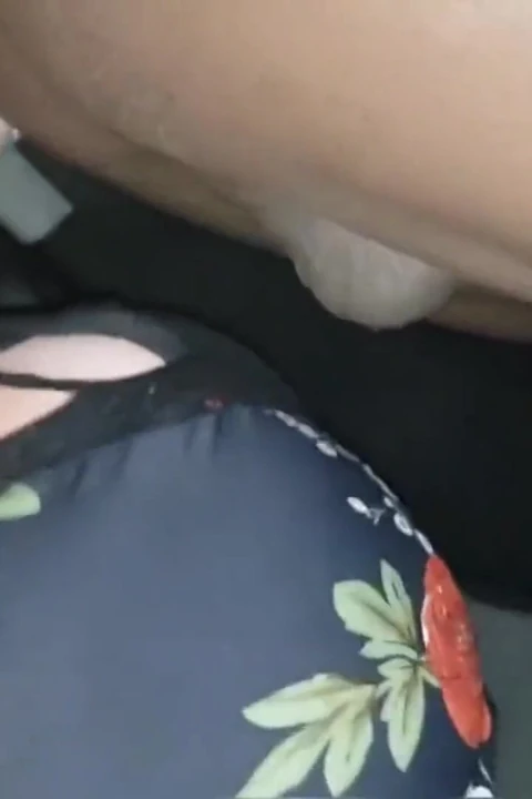 Youngenglishbbw göt dilliyor büyük zenci yarağı nata4sex taşaklarını ve yarağını emiyor