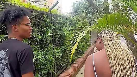 İlk tinder randevusu - sikişmeyi bitirdik! Kolombiya'da benim dairemde