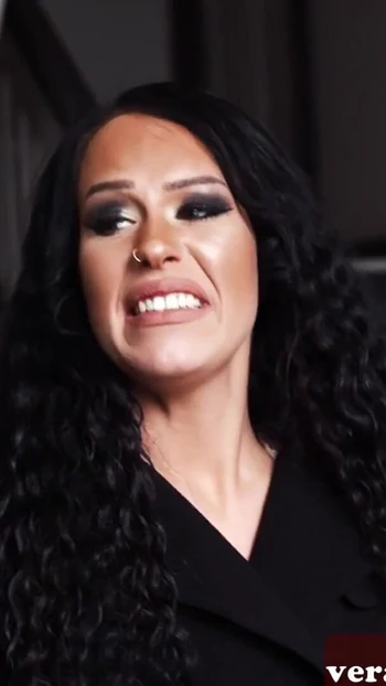 Эпический момент от "Немецкая секс-игра в джунглях с испытаниями мужества в ТВ-шоу"