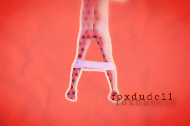 foxdude11 jerks off in dark