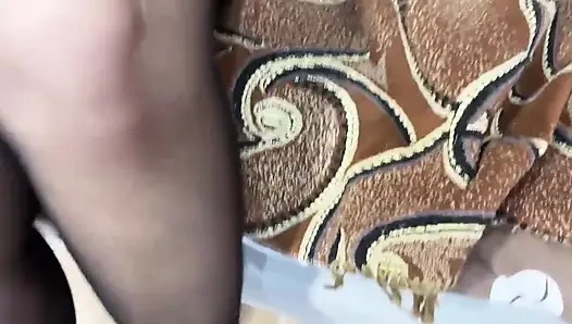 Sürtük karım arkadaşımı sikiyor