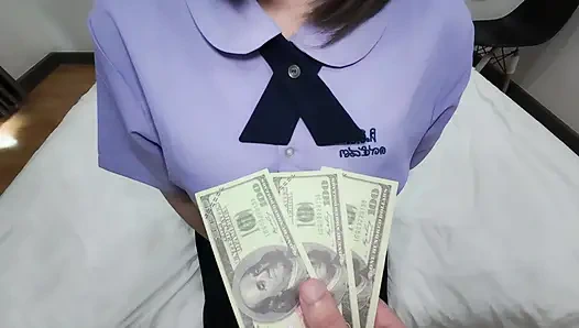 Öğrenci genç kızın içine boşalması için para alıyor