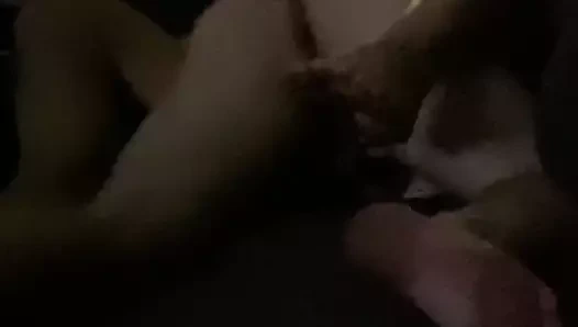 Parti yaparken karısı dpp koca ve yapay penis.