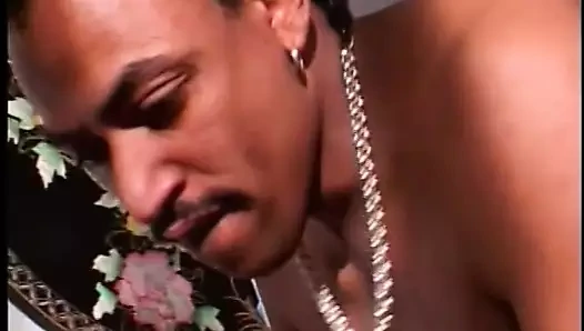 azgın horoz emme kaltak olur alma onu göt vurdu ve Cum hunk