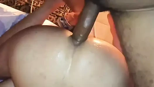 Sulu yuvarlak götü sadece benim için