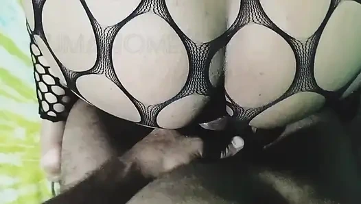 Hintli Batılı Seksi Yenge Kocasının Patronunu Sikiyor