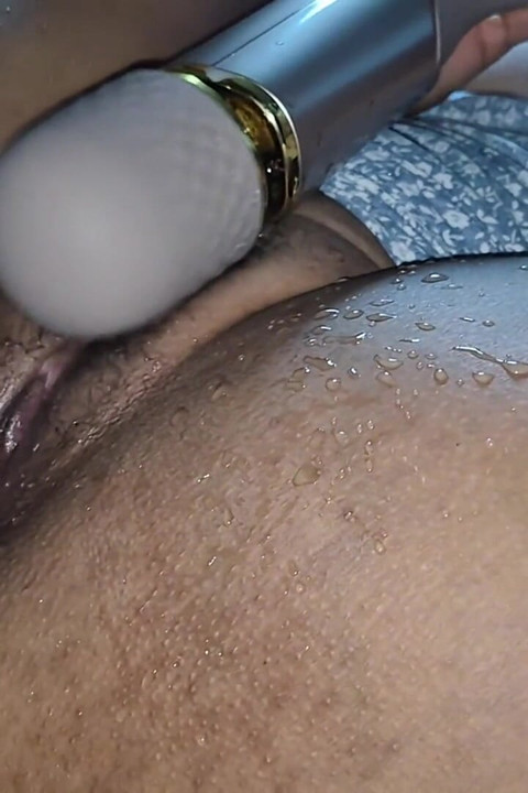 Sicak Anal - Okul Kizin Su Squirtasyonu