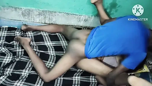 Ayesha Yenge'nin kayınbiraderi geceleri eve gitti ve eğlencenin içinde eğlendi.