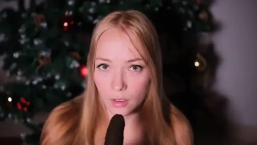 Güzel üniversiteli kız siyah yarak dildo emiyor