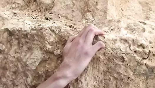 Güzel açık kedi vurma için bu şımarık baştankara sarışın milf ile bir tıraş kedi