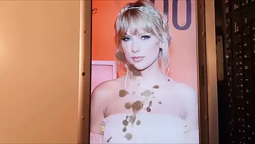 Taylor swift boşalma anısına 4
