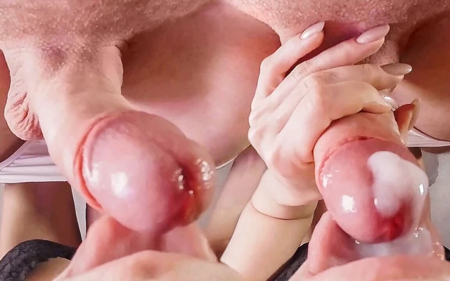 Kadınsı bakış açımdan ağzıma salya akıtıyor büyük penis emmek ve sıcak sperm fışkırtmak