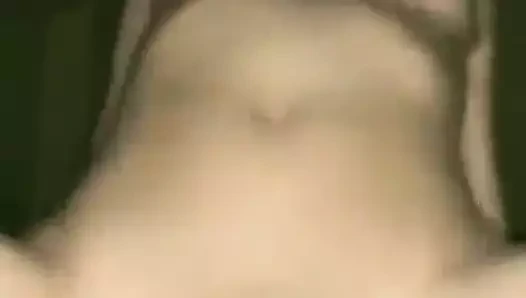 Litlle amcığımı sikiyorum