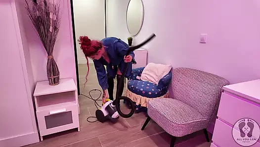 4k elektrikli süpürge orgazm olana kadar göğüslerimin göt amını süpürüyor