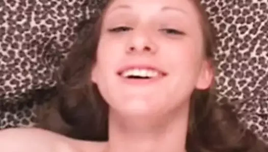 Sevimli trina deli gibi lanet