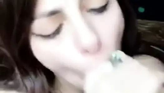 Boquete da novinha gulosa de 20 anos. Nadia de Cascadura