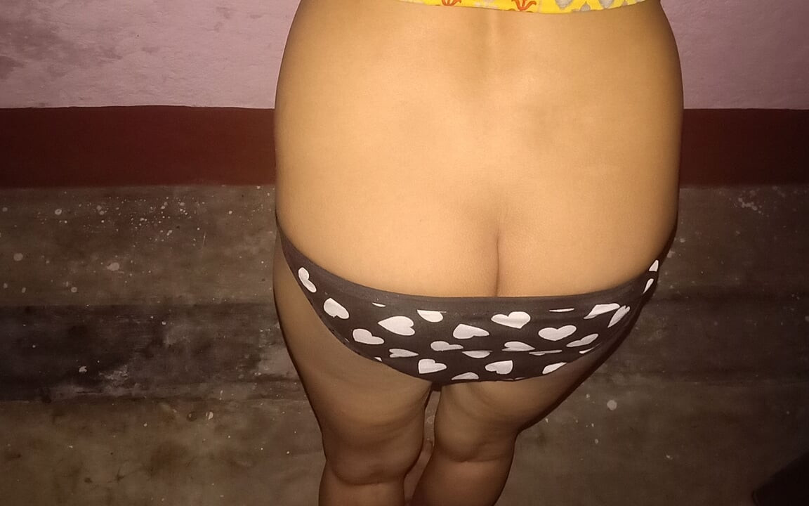 18 yaşındaki kız mastürbasyon yapıyor