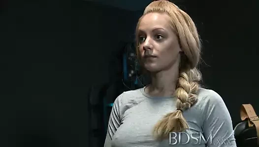 Bdsm xxx masum subs vardır tokat yukarı bağlı ve becerdin