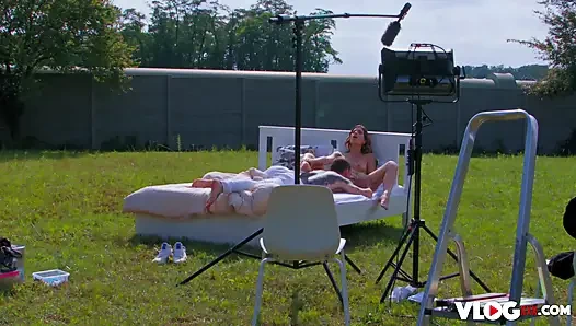 Ada Lapiedra ile güneşin altında samimi bir seans