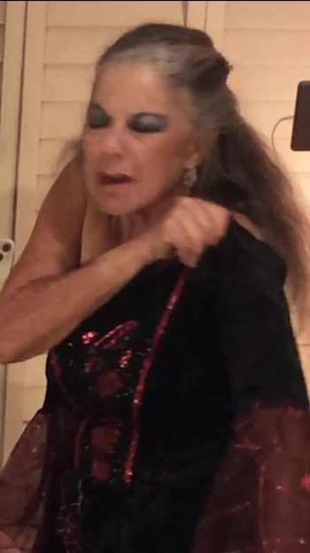 Amelie - ведьма