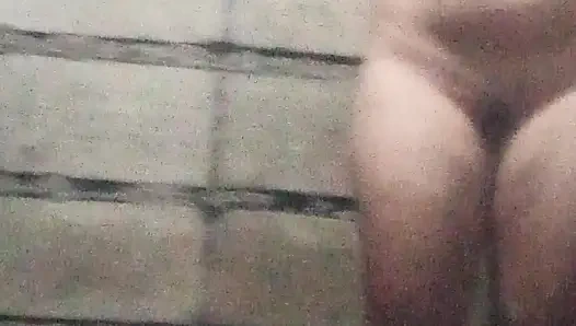 Pinay sikişmeden önce duşta