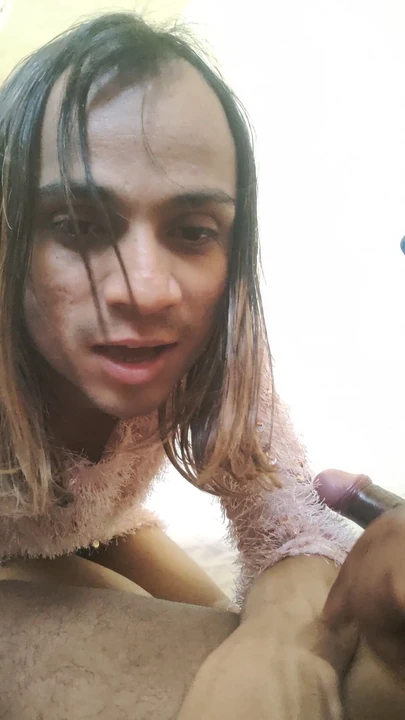 Dekh сосет глубокий хуй сосет Глубоко внутри глубокая мысль прийти в рот прийти в лицо прийти в тело полное обнаженное тело гей-кроссдрессер