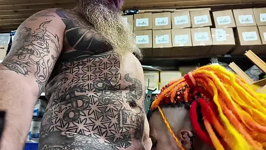 Sucking daddys dick real quick