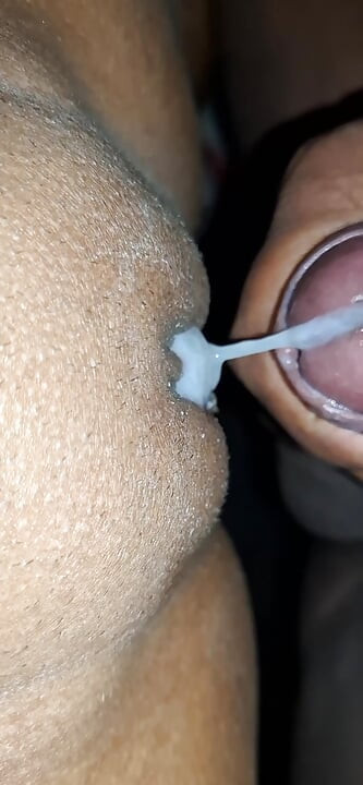 Bhabhi kochoda jab bhiya ghar pe nhi the ko uske room me Jake choda