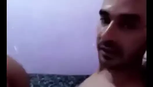 1099 Boqueteira gulosa