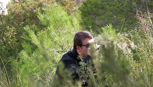 Yağmur ormanında grup seks