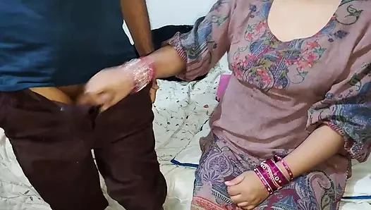 Gerçek Hintli üvey anne ve üvey oğlu