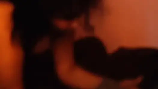 Seksi desi bebek domaltarak sikişiyor