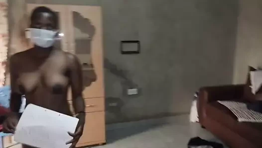 Bu büyük göt civciv doğum gününde bir bbc'den çığlık atıyor