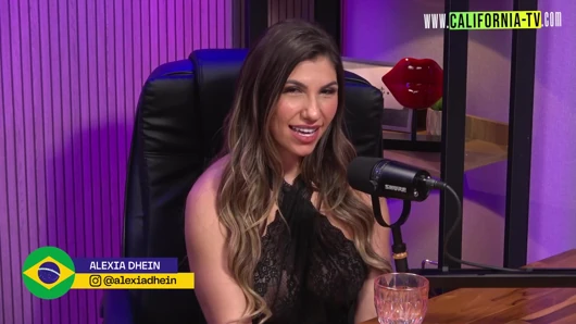 Latin ateşli Alexia Dhein ile podcast