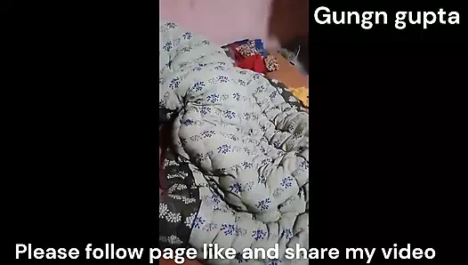 Güzel köylü kız kardeş evde seks yapıyor