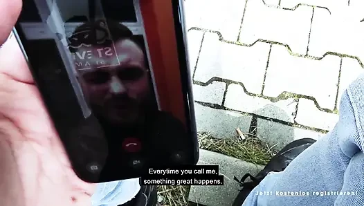 Yaramaz gotik orta yaşlı seksi kadın Sidney Dark'ın sert bir amcık sikişine ihtiyacı var