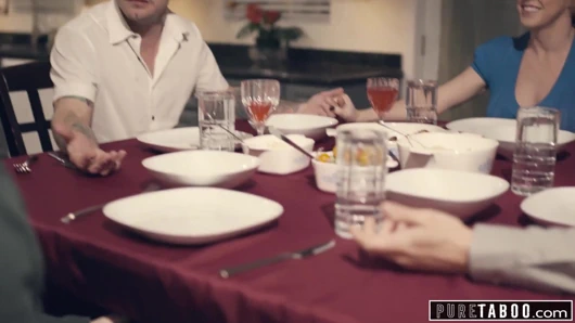 Saf tabu üvey anne-baba ve üvey kardeş hoşgeldin yeni kız kardeş