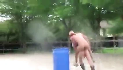 Amatör çıplak kolej twinks oyun seks oyunlar açık havada