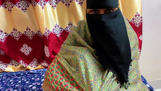 Seksi grils sert amcığı domaltarak sikiyor bangla net ses