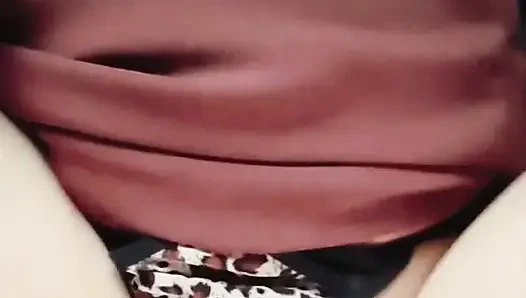 Naughty Malay Girl First Time Get Creampie in her creamy pussy