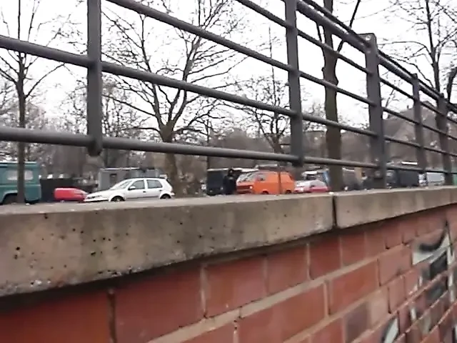 Tuvalette, duşta, küvette, lavaboda, pisuarda ve parkta işiyorum