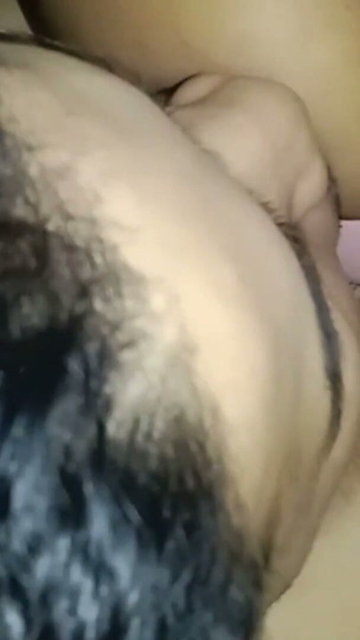 Seksi Bipasha sari içinde erkek arkadaşıyla çok sert emiyor ve azgınca sikiyor Xhamster 2023 | Bölüm 1