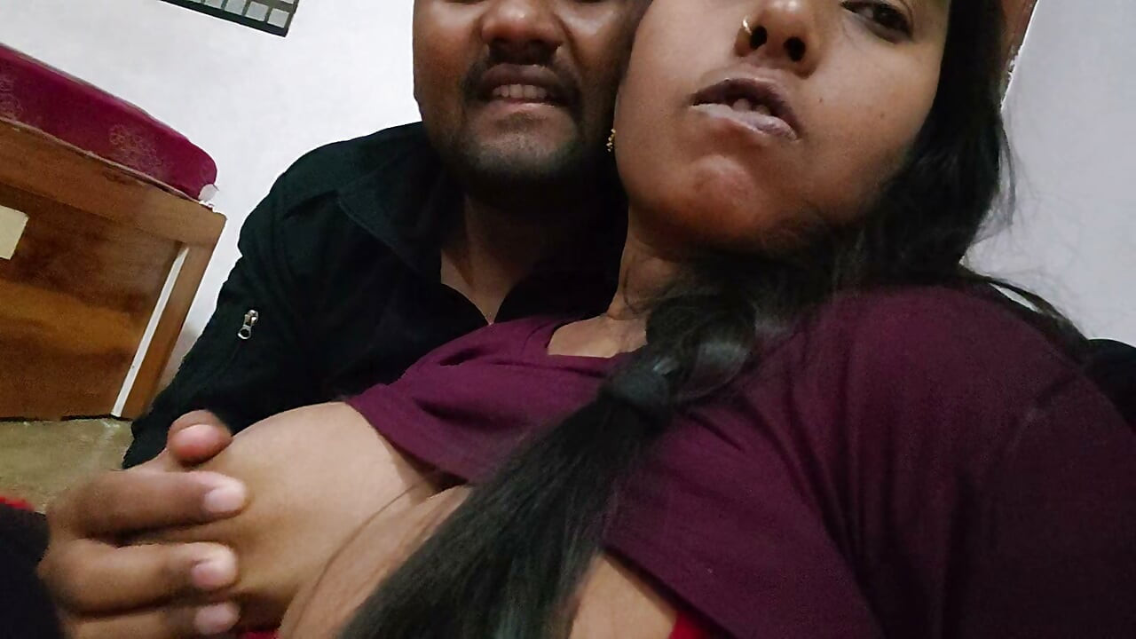 Kız arkadaş ve erkek arkadaş desi ateşli göğüs videoları, xxx büyük göğüs desi tarzı.