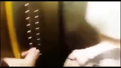 Sıcak ve seksi yenge Başlarken becerdin